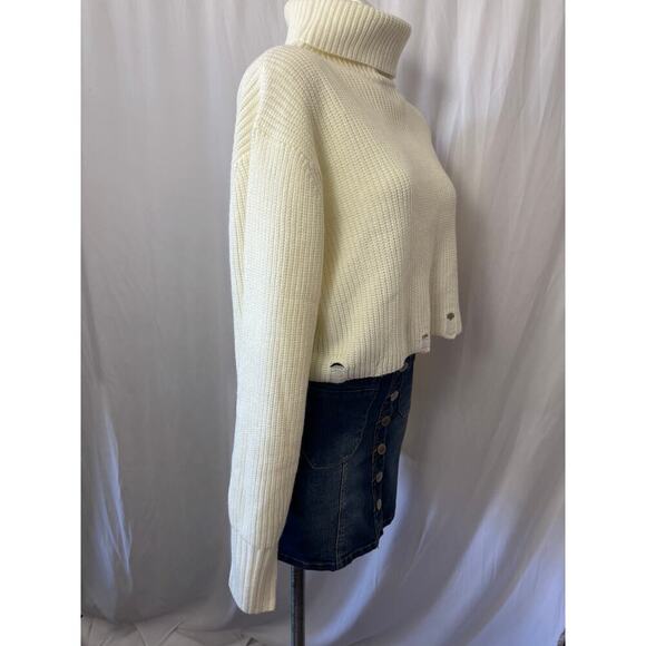 Dance & Marvel Cropped White Turtleneck Sweater - Size Small - Picture 4 of 7